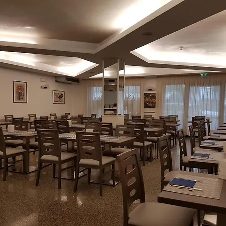 Mizar 3* Rimini