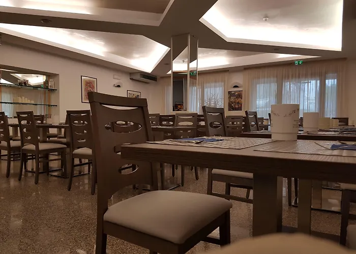 Mizar Hotel 3*